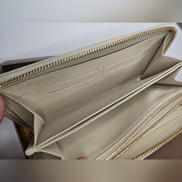 Louis Vuitton Ltd Edition Monogram Vernis Cheetah Print Zippy Wallet! - Picture 9 of 16